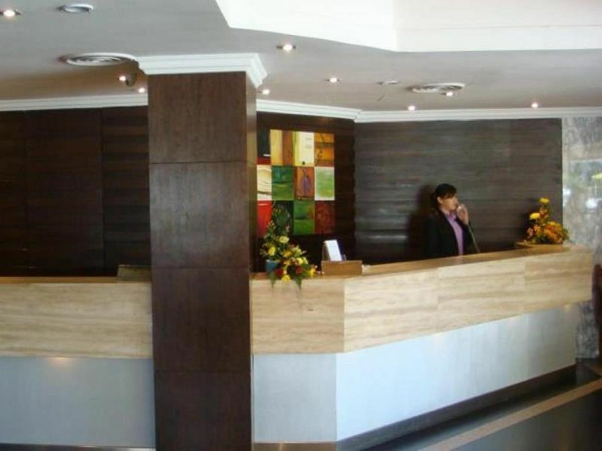 كوتا كينابالو فندق كابيتال كوتا كينبلاو المظهر الخارجي الصورة